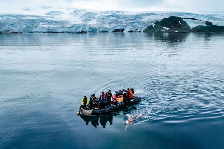 Un paisaje helado en plenas aguas antárticas.  Foto: Shawn Heirichs