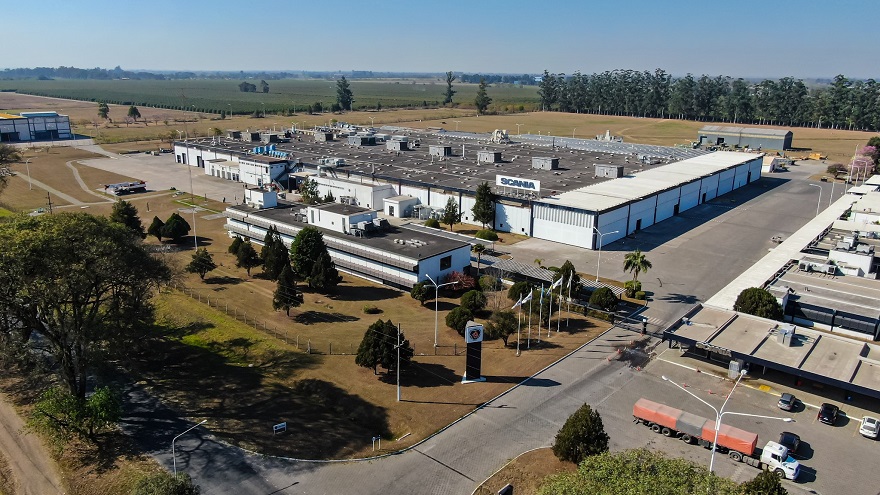 La fábrica de Tucumán produce para todo el mundo.